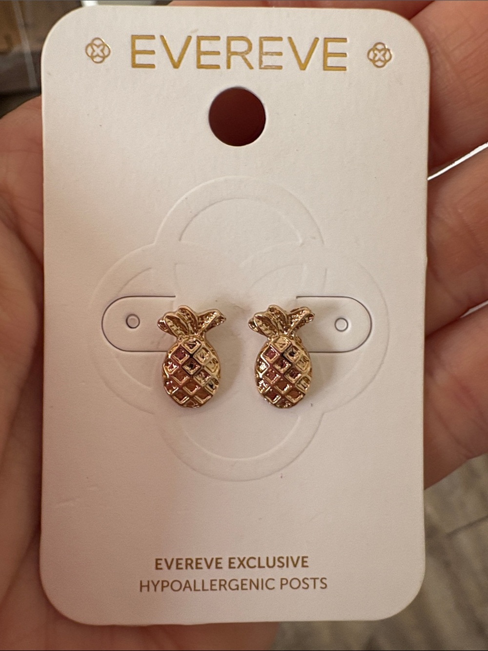 Evereve Gold Pineapple Stud Earrings